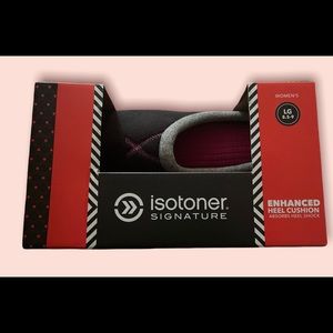 Isotoner House slippers! Size 8.5-9.0 🆕🆕🆕🆕